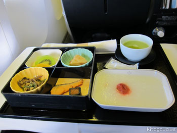 日本航空機内食