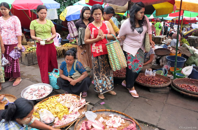 ミャンマー市場