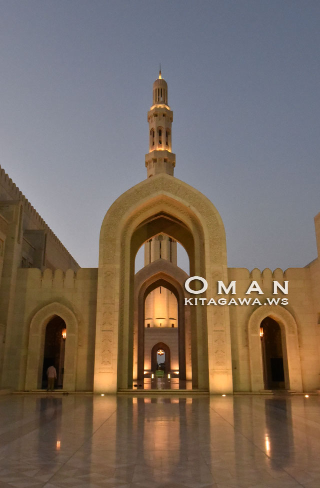 Oman Sultan Qaboos Grand Mosque Muscat