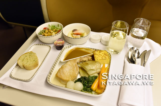 シンガポール航空 ビジネスクラス機内食