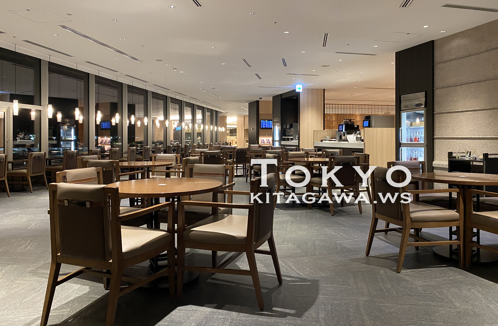 JAL 羽田 ラウンジ