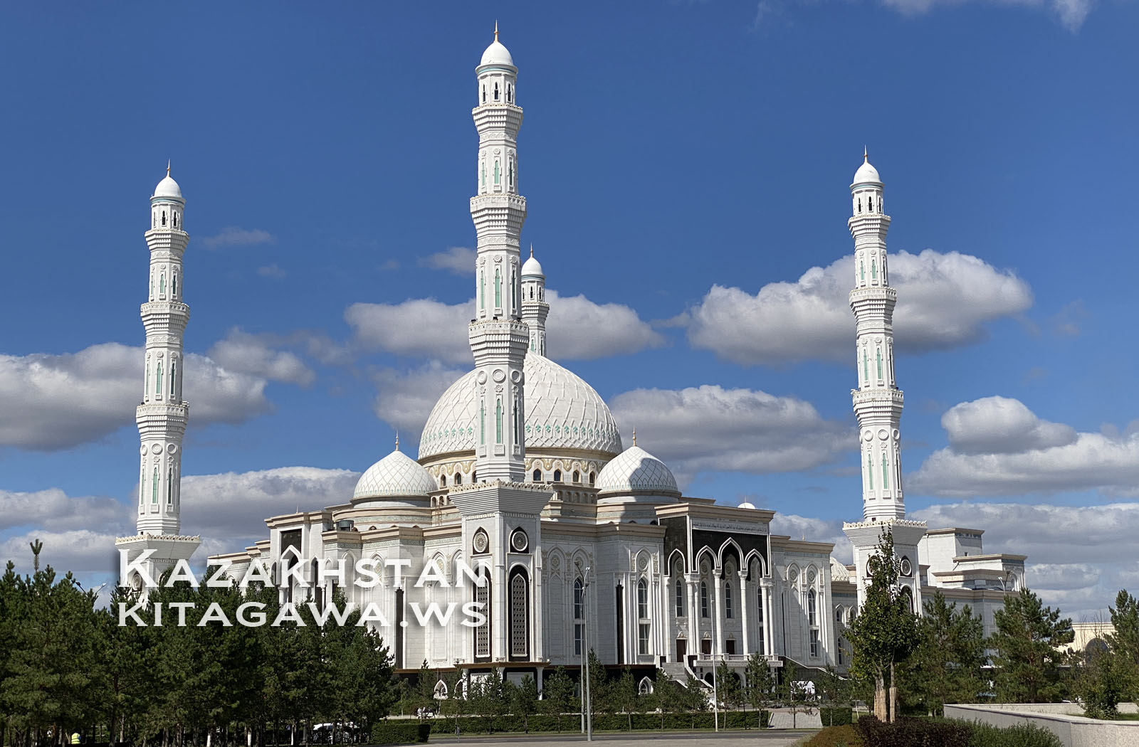 Hazrat Sultan Mosque