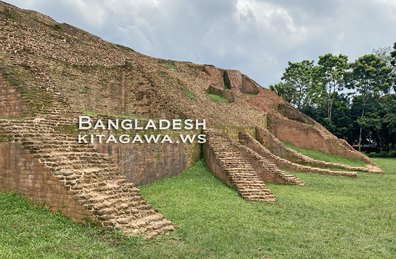 গোকুল মেধ