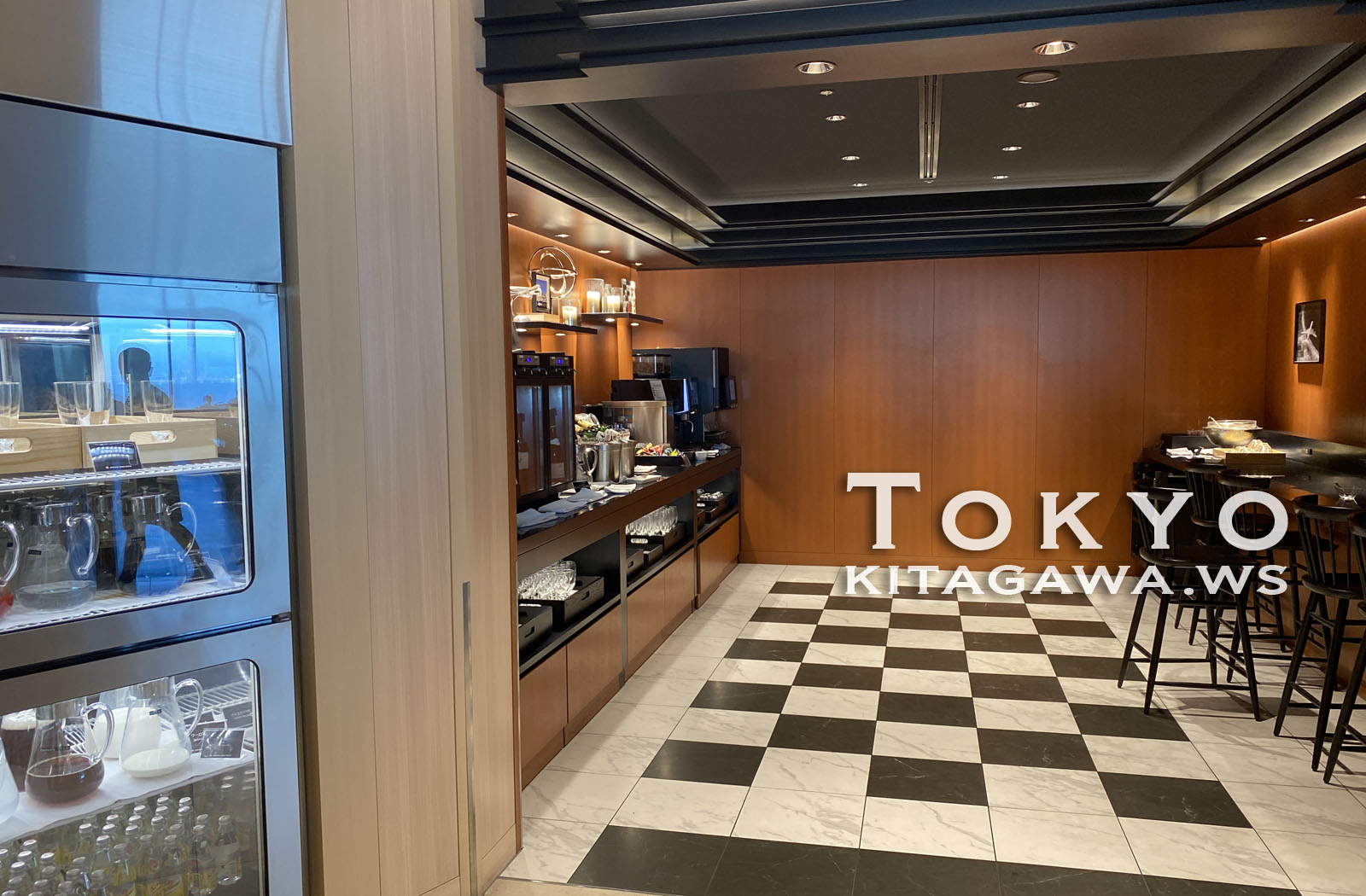 JAL サクララウンジ 飲み物