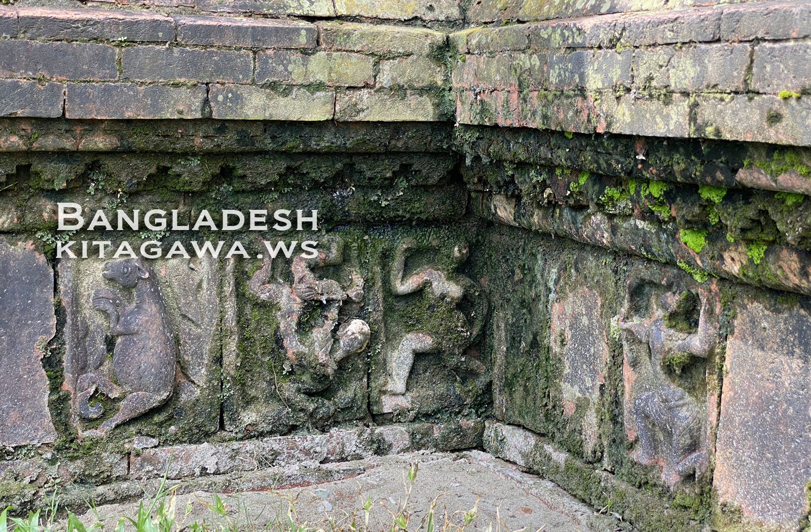 パハルプール 粘土板 レリーフ