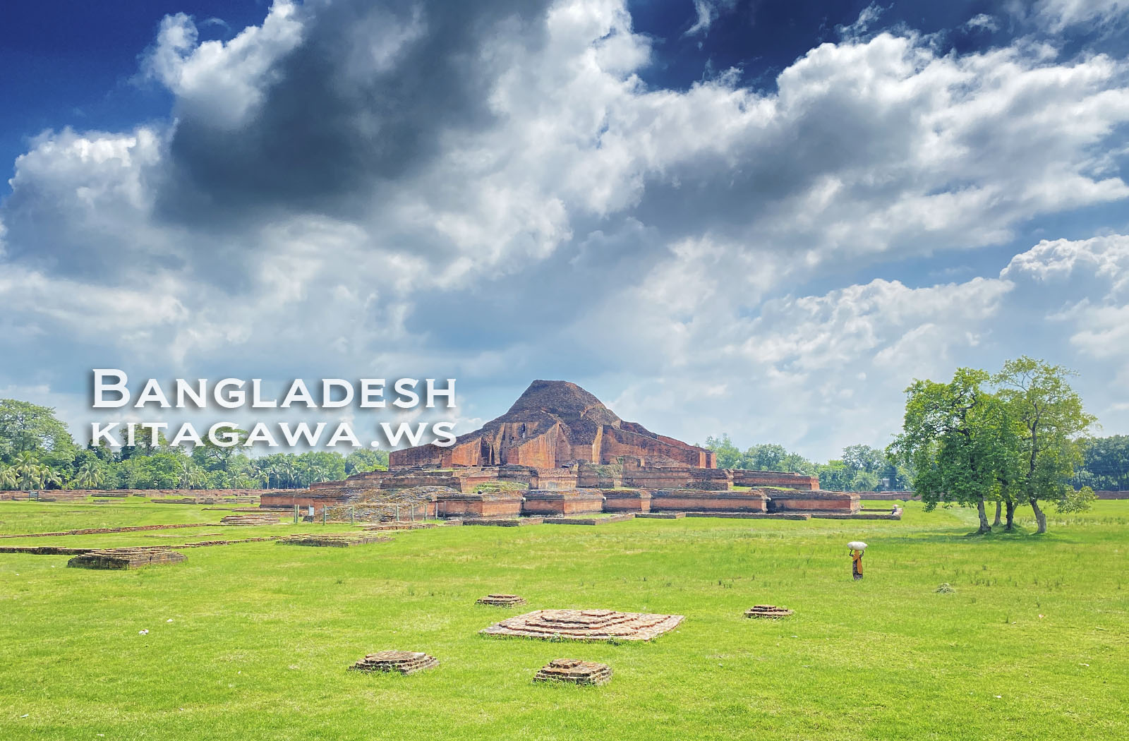 パハルプールの仏教寺院遺跡群